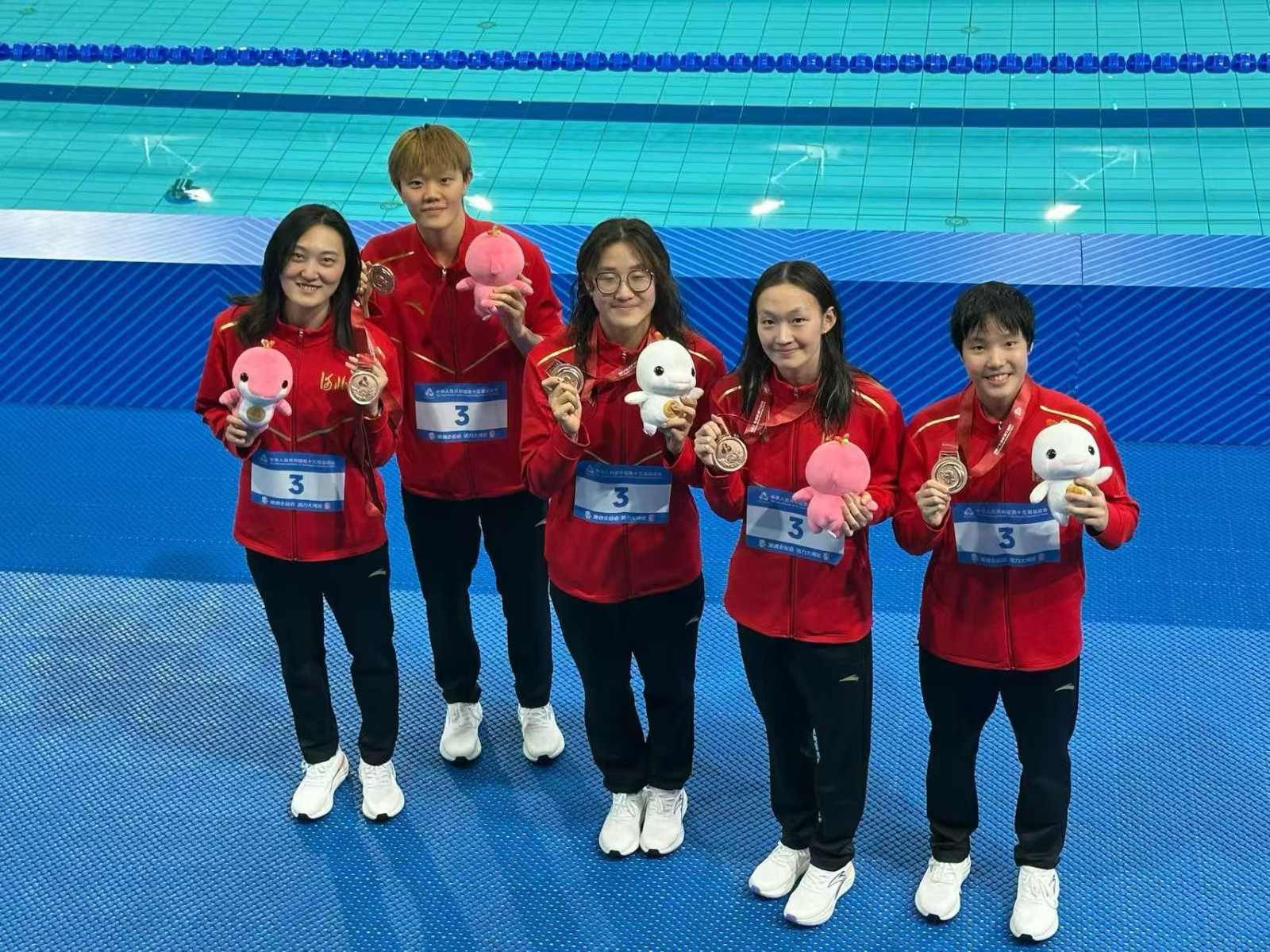 秦皇岛泳将赵静蕾全运会摘铜